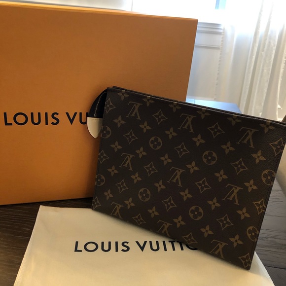 ❌SOLD❌ Louis Vuitton toiletry 26 - Picture 3 of 11